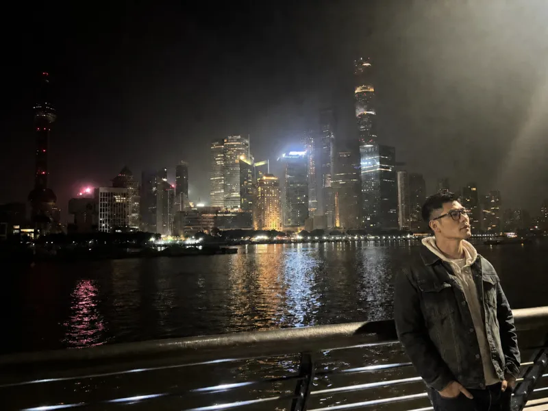Shanghai Skyline with B
