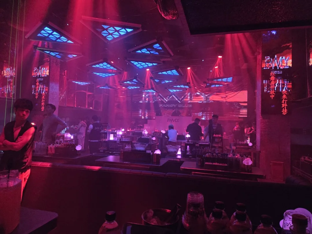우한 게이클럽 Fancy Club 내부